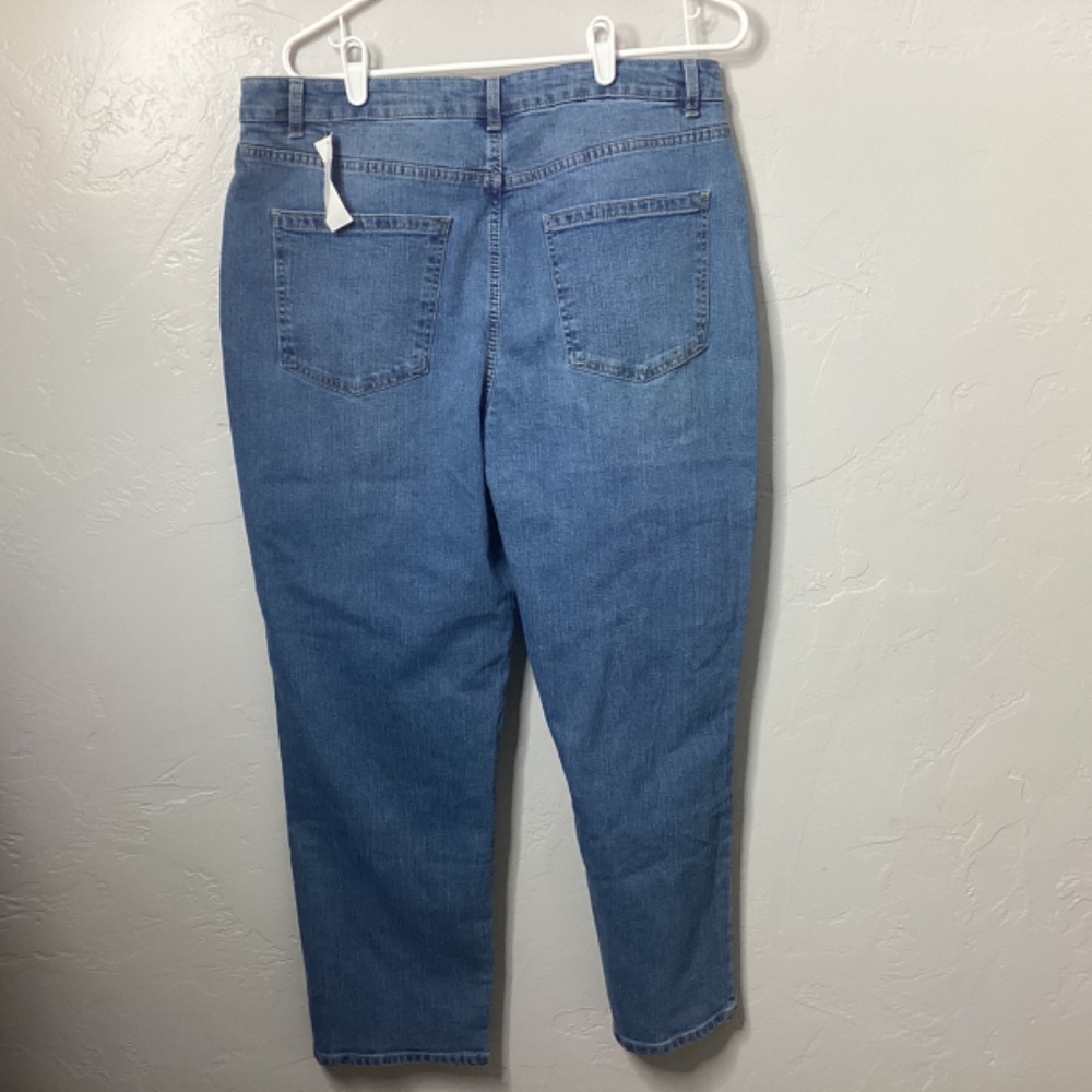 No Boundries‎ High Rise Mom Jeans - Picture 3 of 8
